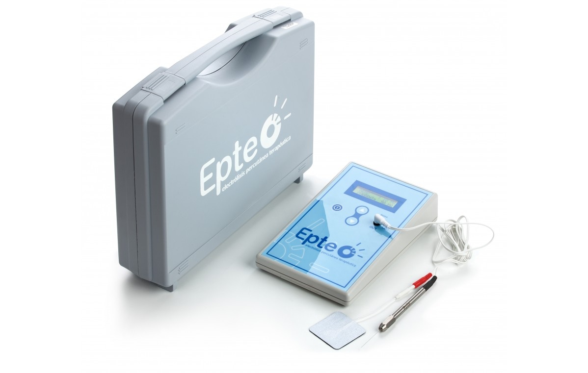 EPTE® System рядом с закрытым транспортным кейсом производителя
