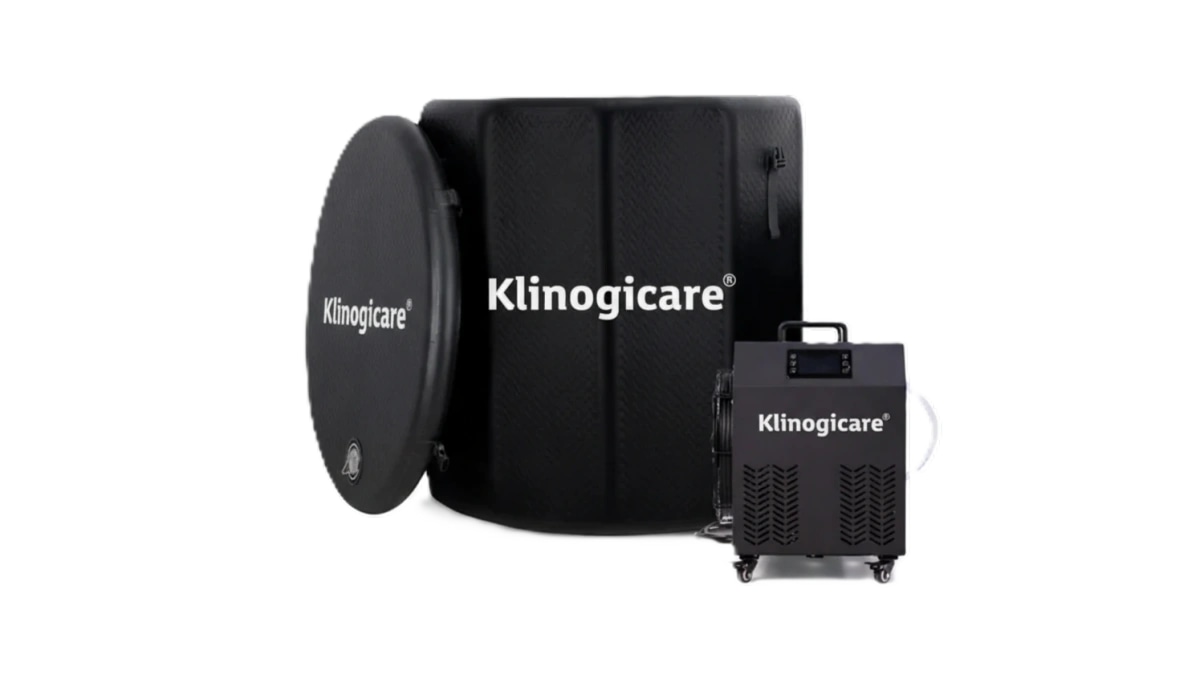 Вертикальная ванна Klinogicare Ice Bath с изотермической крышкой и напольный чиллер рядом