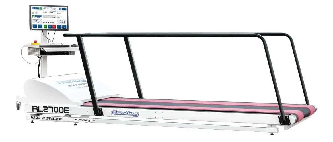 Дорожка RODBY RL2700E x 1000 с красными полосами на ленте, поручнями и пультом